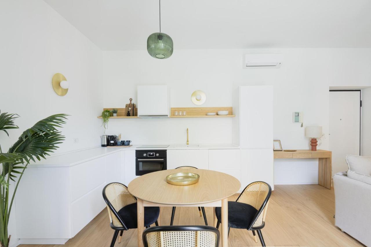 Easylife - Romantico Appartamento Sui Navigli ميلان المظهر الخارجي الصورة
